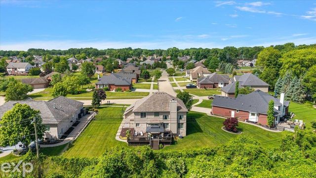 47645 Burlingame Drive, Chesterfield Twp, MI 48047