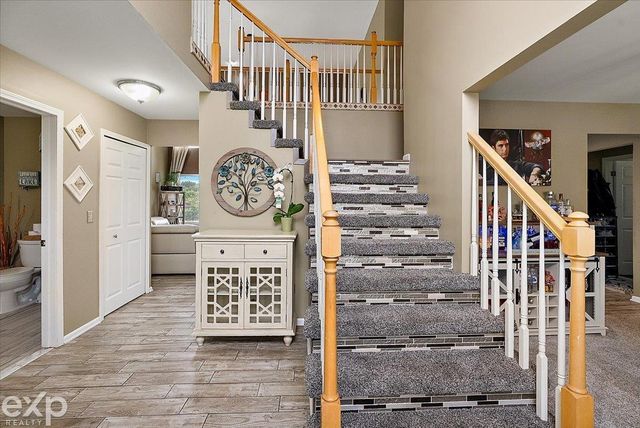 47645 Burlingame Drive, Chesterfield Twp, MI 48047