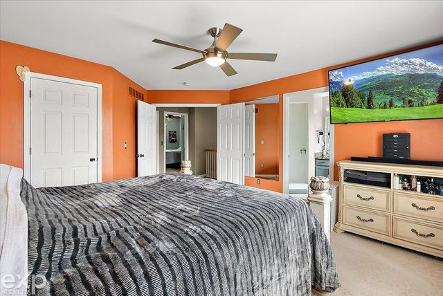 47645 Burlingame Drive, Chesterfield Twp, MI 48047