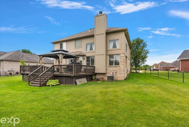 47645 Burlingame Drive, Chesterfield Twp, MI 48047
