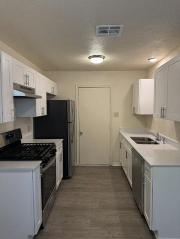 1809 Easton DR, Round Rock, TX 78664