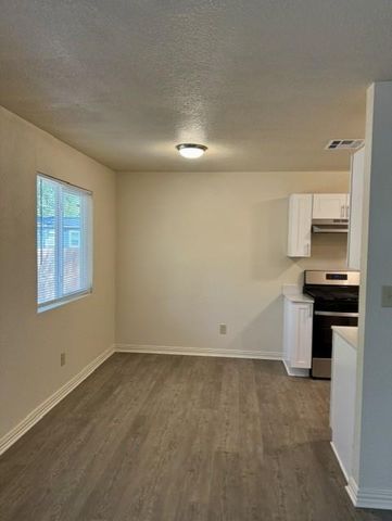 1809 Easton DR, Round Rock, TX 78664