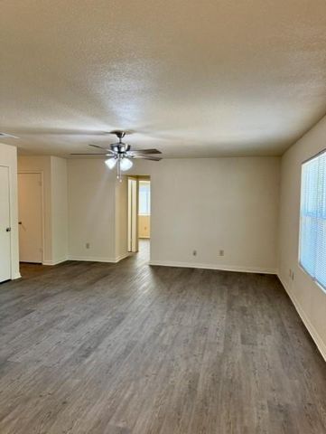 1809 Easton DR, Round Rock, TX 78664