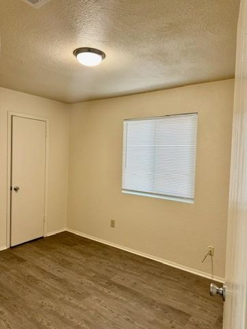 1809 Easton DR, Round Rock, TX 78664