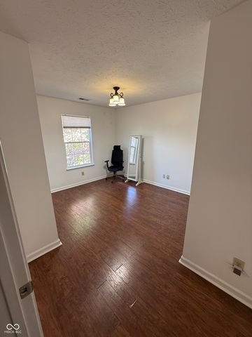 1123 Statesman Drive, Brownsburg, IN 46112