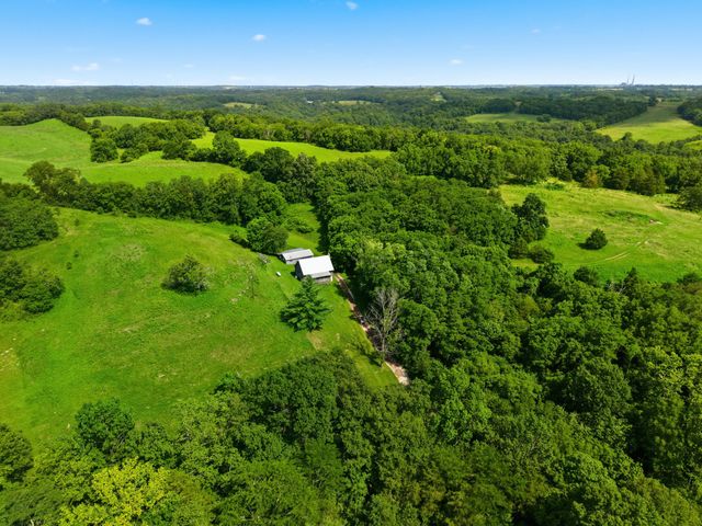 3276 Mundys Landing Road, Versailles, KY 40383