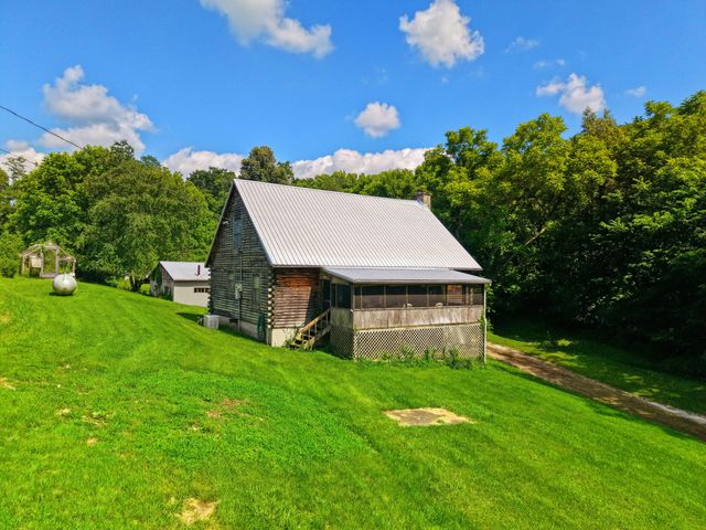 3276 Mundys Landing Road, Versailles, KY 40383