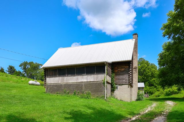 3276 Mundys Landing Road, Versailles, KY 40383