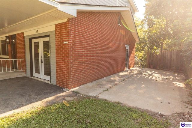 363 S Deepwood Drive, Radcliff, KY 40160