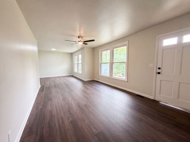 724 Woodmere Dr, Nashville, TN 37217