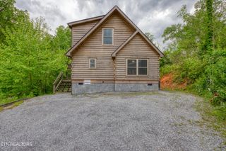820 Crest View Drive, Gatlinburg, TN 37738
