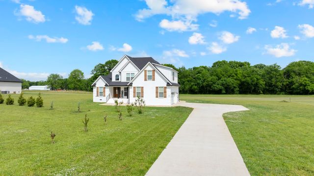 832 Longview Rd, Shelbyville, TN 37160