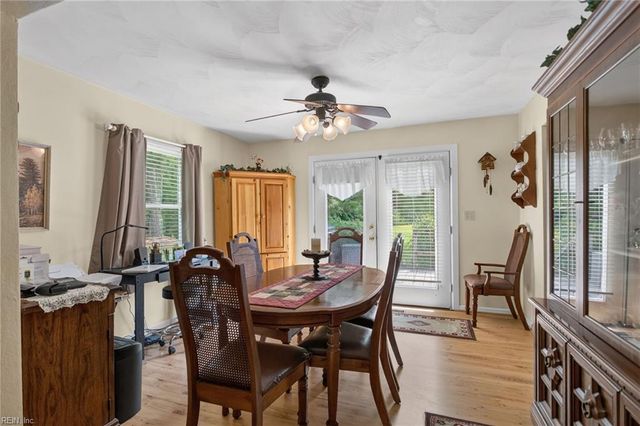 1647 Buckhorn DR, Suffolk, VA 23434