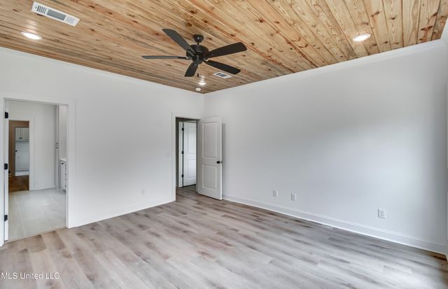 121 Ashby Ridge Drive, Canton, MS 39046