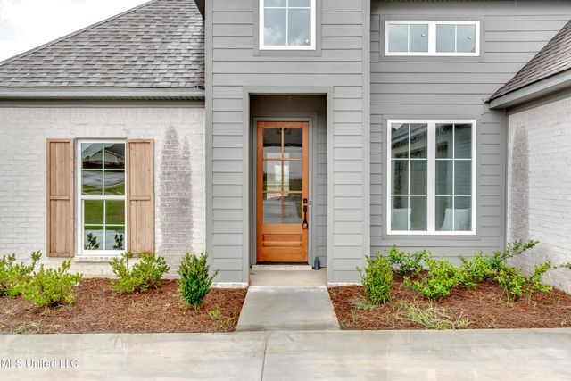 121 Ashby Ridge Drive, Canton, MS 39046