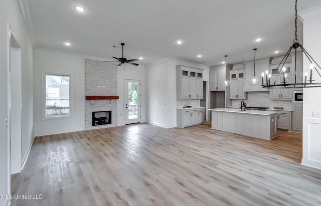 121 Ashby Ridge Drive, Canton, MS 39046