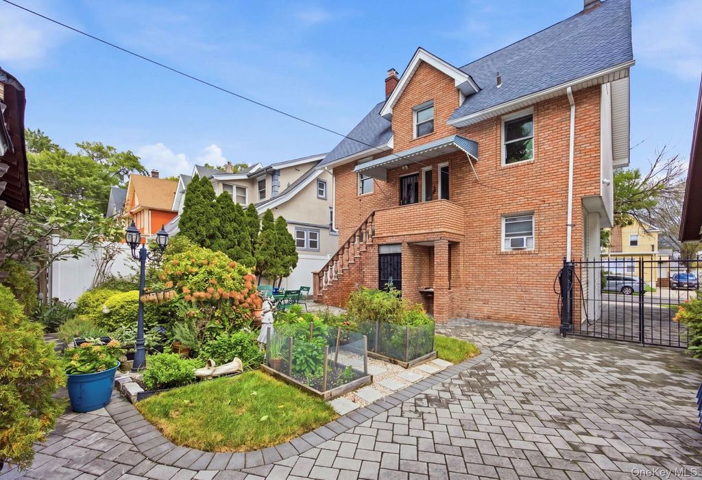40-36 167th Street, Flushing, NY 11358 — exterior