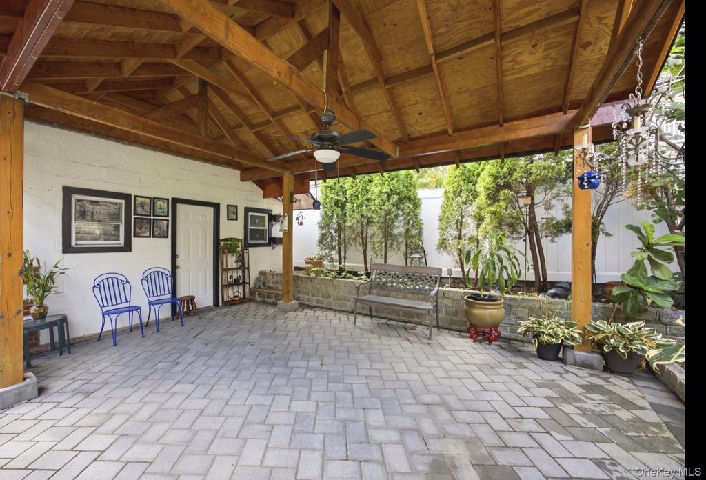 40-36 167th Street, Flushing, NY 11358 — photo 4