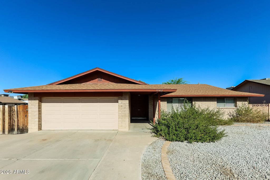 15412 N 55TH Drive, Glendale, AZ 85306 — exterior