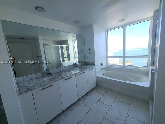 951 BRICKELL AVE 3710, Miami, FL 33131