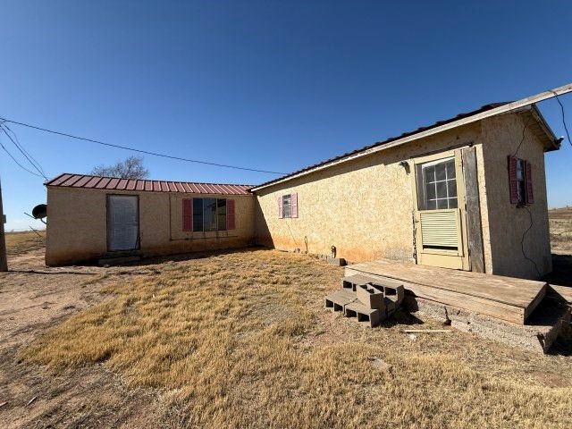 1112 County Road Y, Plainview, TX 79072