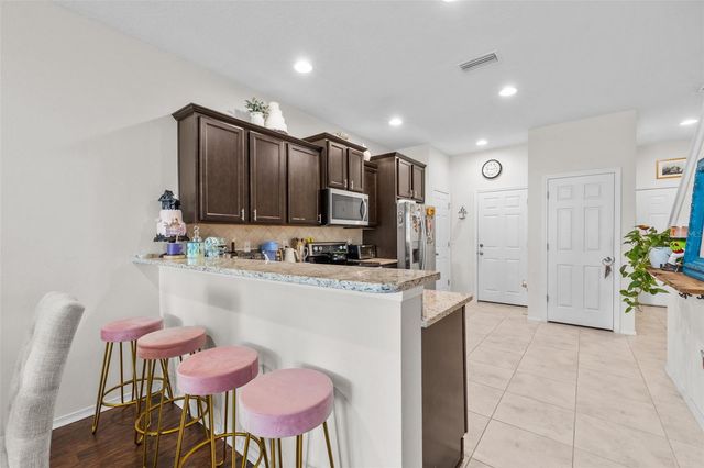 4741 WHITE SANDERLING COURT, Tampa, FL 33619