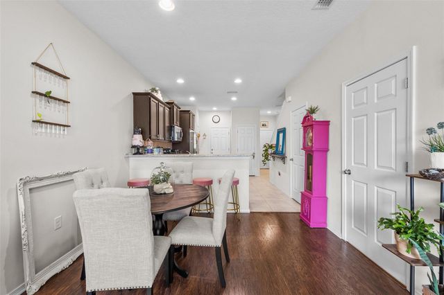 4741 WHITE SANDERLING COURT, Tampa, FL 33619