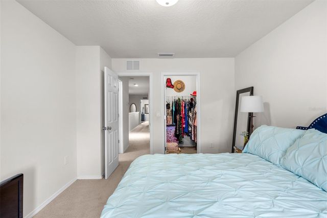 4741 WHITE SANDERLING COURT, Tampa, FL 33619
