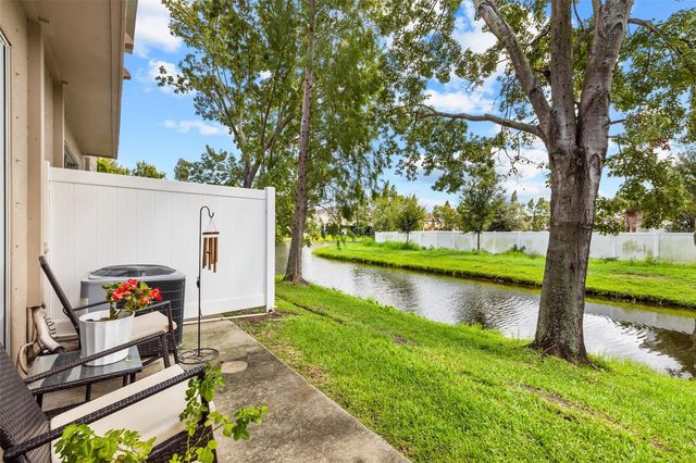 4741 WHITE SANDERLING COURT, Tampa, FL 33619