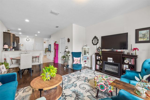 4741 WHITE SANDERLING COURT, Tampa, FL 33619