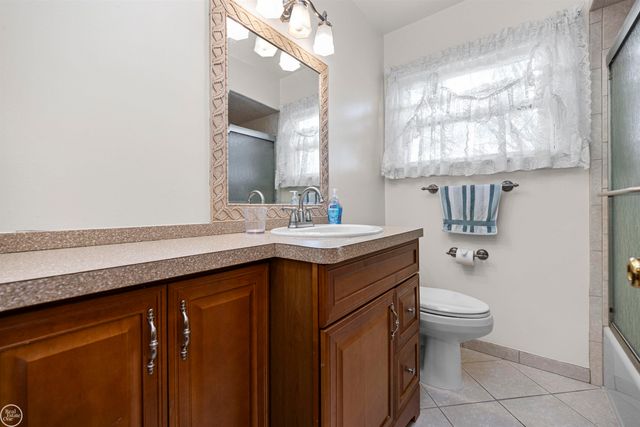 29116 Dembs Street, Roseville, MI 48066