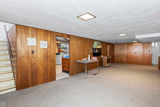 29116 Dembs Street, Roseville, MI 48066