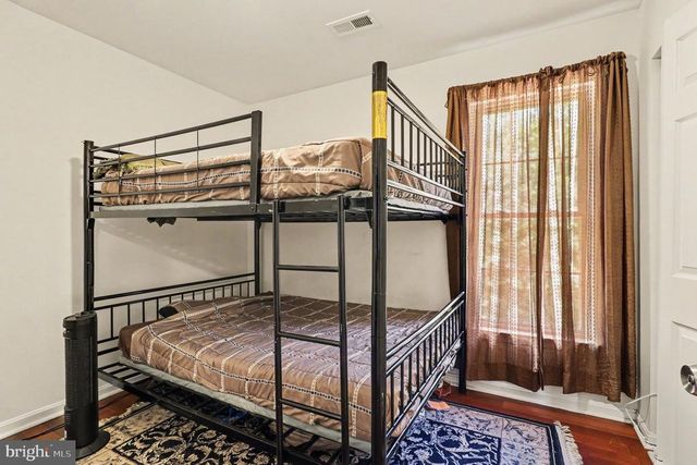 2402 RUFFIN DR, Fredericksburg, VA 22408