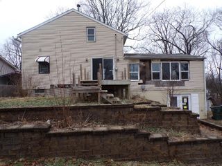 26 Blue Grass Court, Davenport, IA 52802