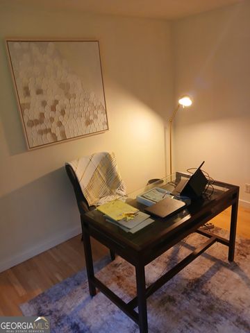 3390 Cedar Island Drive SW, Atlanta, GA 30311