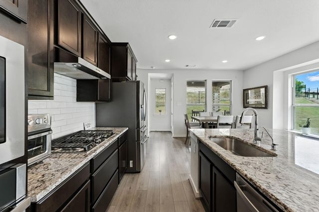 8100 Copper Prairie BND, Lago Vista, TX 78645