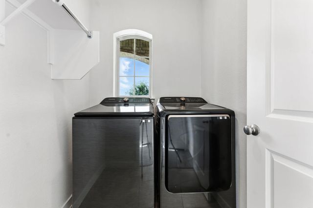8100 Copper Prairie BND, Lago Vista, TX 78645