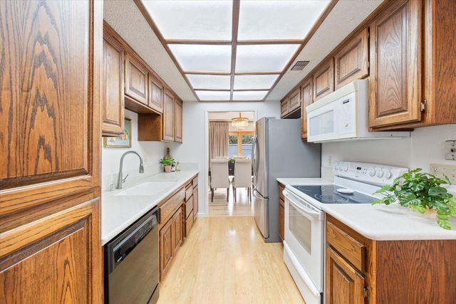 3276 Topaz Ln, Cameron Park, CA 95682