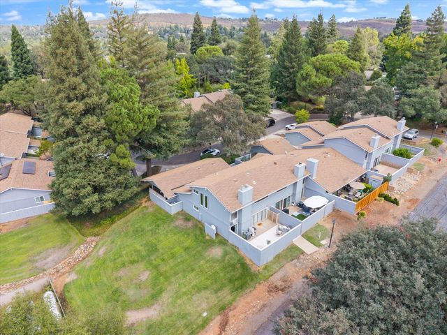 3276 Topaz Ln, Cameron Park, CA 95682