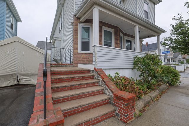 137-139 West St, Malden, MA 02148