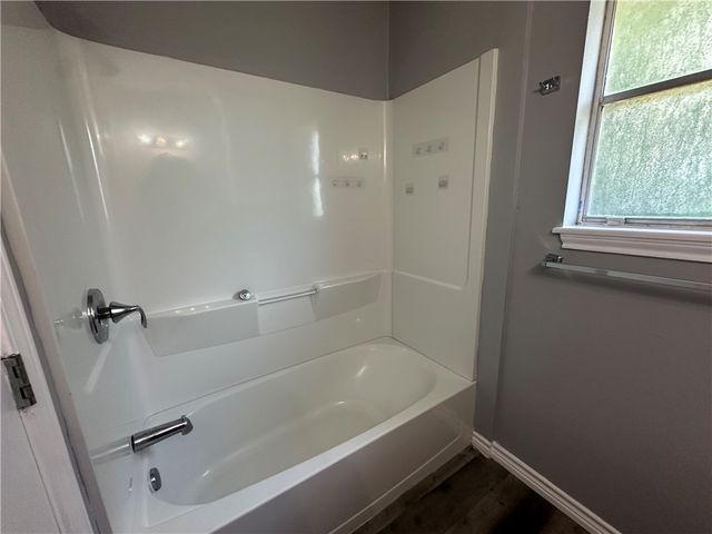 2563 Live Oak St, Ingleside, TX 78362