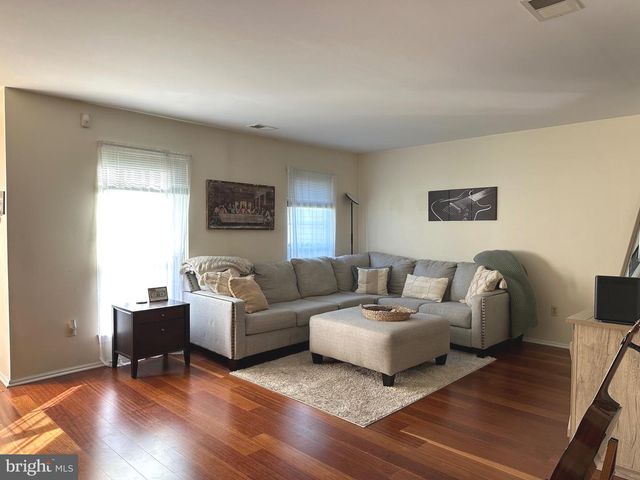 181 WYNDHAM PL, Robbinsville, NJ 08691