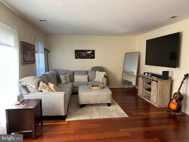 181 WYNDHAM PL, Robbinsville, NJ 08691