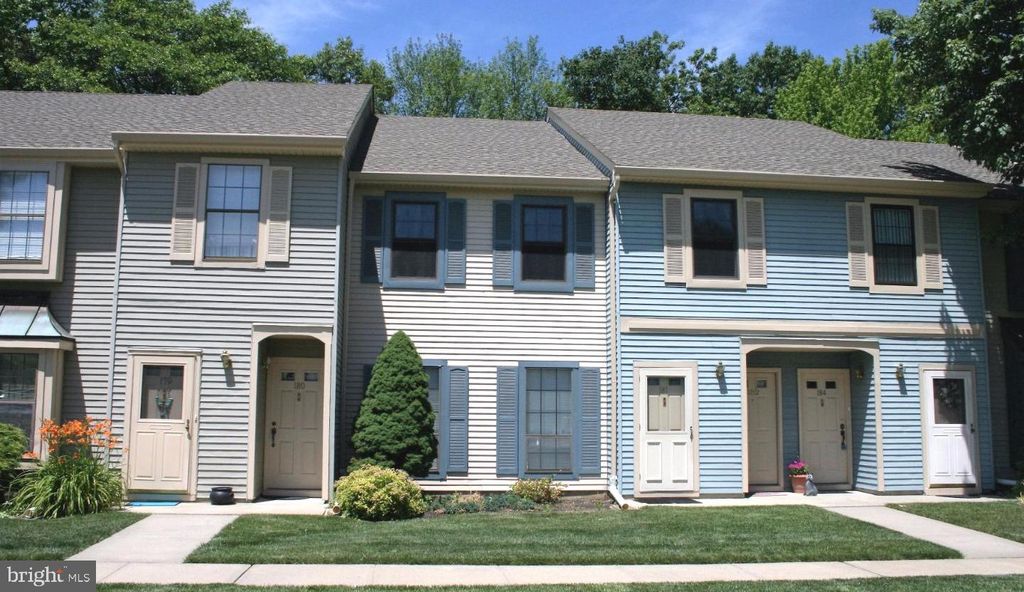 181 WYNDHAM PL, Robbinsville, NJ 08691