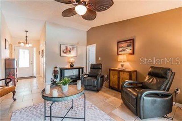 14021 ELLESMERE DRIVE, Tampa, FL 33624