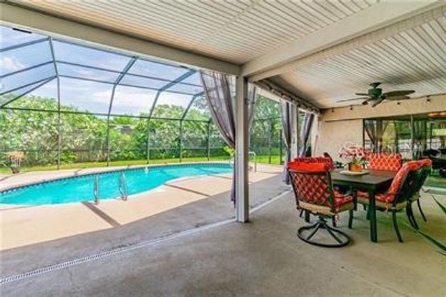 14021 ELLESMERE DRIVE, Tampa, FL 33624