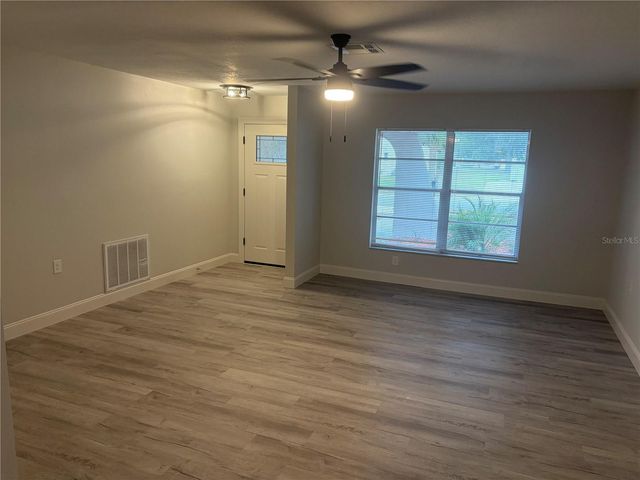 10705 TONAPA LOOP, Port Richey, FL 34668