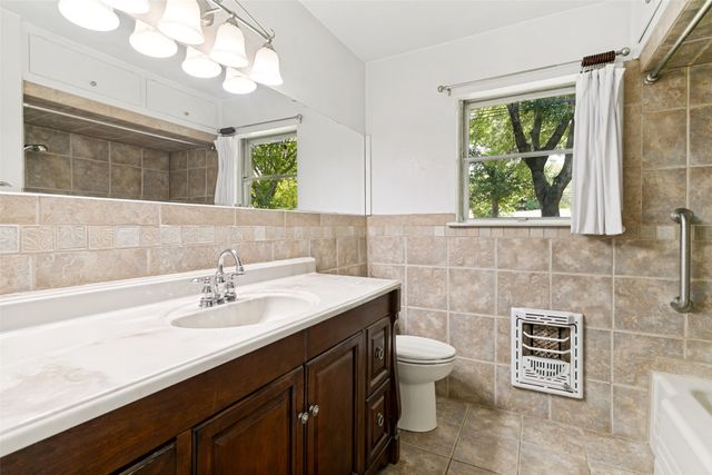4708 Cummings Drive, North Richland Hills, TX 76180