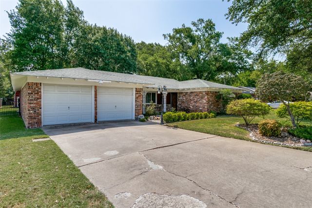 4708 Cummings Drive, North Richland Hills, TX 76180