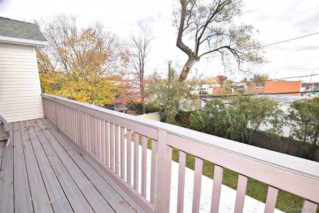 2 Aster Drive, New Hyde Park, NY 11040